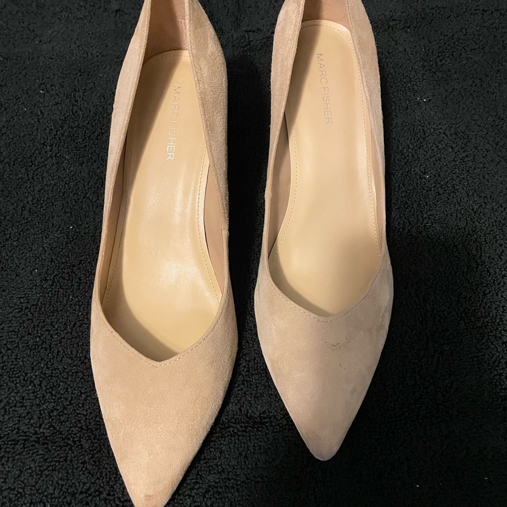 Marc Jacobs Tan Suede Shoes